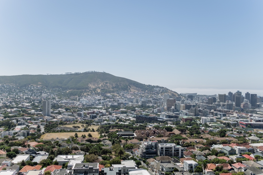 2 Bedroom Property for Sale in Vredehoek Western Cape